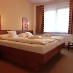 Wolfsmuehle 3*