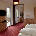 Wolfsmuehle 3*
