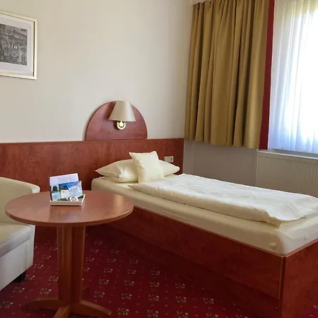 Wolfsmuehle Hotell 3*